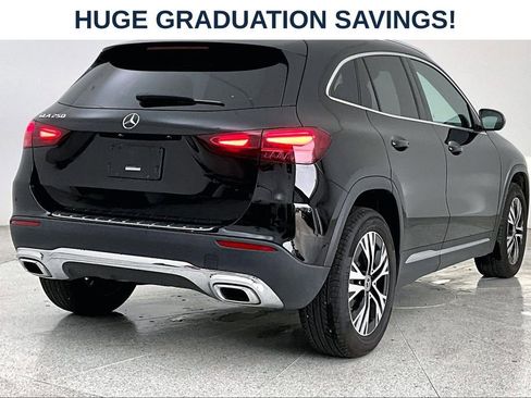 Used 2025 Mercedes-Benz GLA 250 image 2