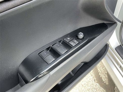 Used 2025 Toyota Camry LE image 18