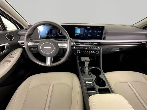 Certified 2025 Hyundai Sonata SE FWD image 7