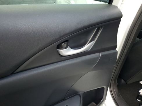 Used 2019 Honda Civic EX image 27