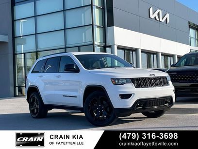 Used 2018 Jeep Grand Cherokee Laredo