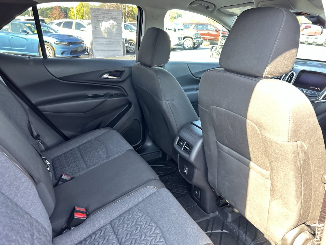Used 2024 Chevrolet Equinox LT AWD/4WD image 18
