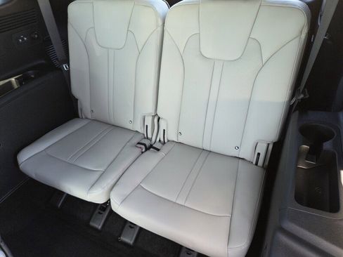 New 2026 Kia Sorento SX Prestige AWD/4WD image 9