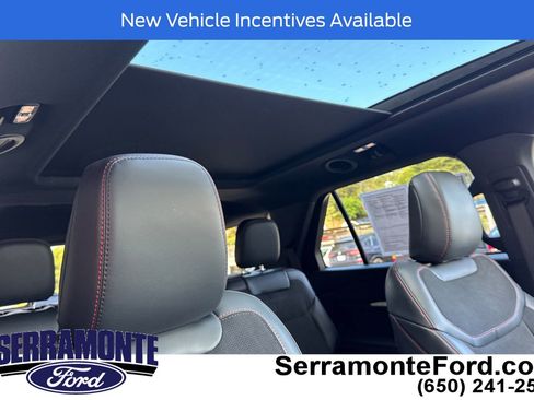 Used 2026 Ford Explorer ST w/ Sun And Sound Package AWD/4WD image 18