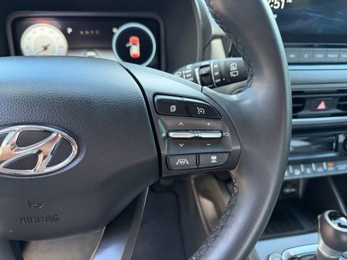 Used 2022 Hyundai Kona Limited w/ Cargo Package AWD/4WD image 16