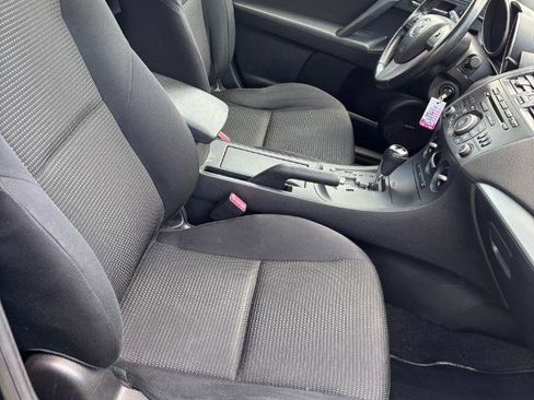 Used 2012 MAZDA MAZDA3 i Touring FWD image 23