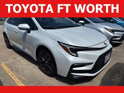 Used 2025 Toyota Corolla SE w/ SE Premium Package