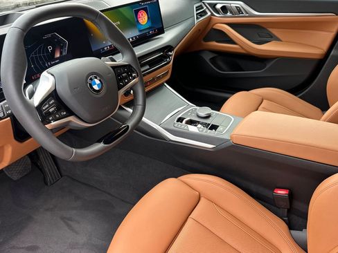 Used 2025 BMW 430i w/ Premium Package image 11