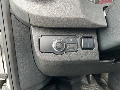 Used 2022 Mercedes-Benz Sprinter 2500 image 18
