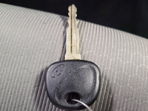 Used 2018 Hyundai Elantra SEL image 32