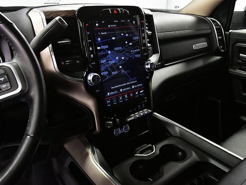 Used 2020 RAM 2500 Laramie image 25