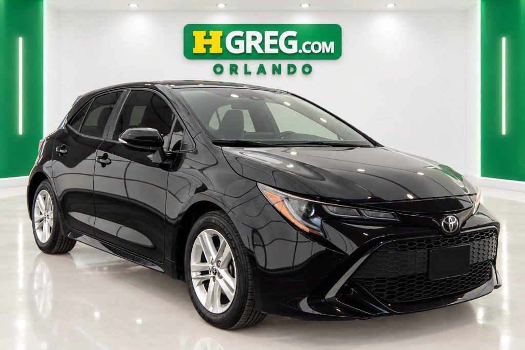 Used 2019 Toyota Corolla SE w/ SE Option Package FWD image 4