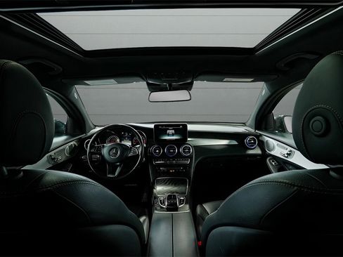 Used 2019 Mercedes-Benz GLC 43 AMG GLC 43 AMG w/ Multimedia Package image 31