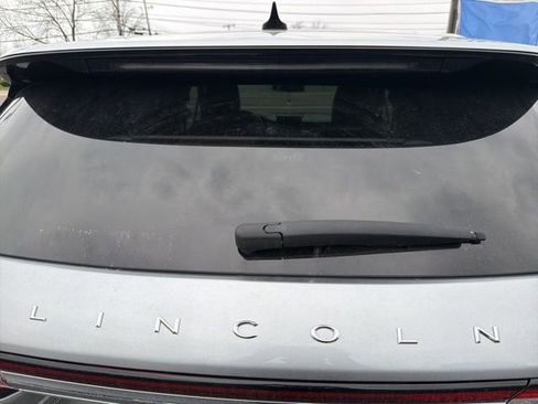Used 2022 Lincoln Corsair AWD w/ Premium Package image 7