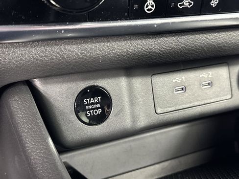 Used 2026 Nissan Rogue SV w/ SV Premium Package image 28