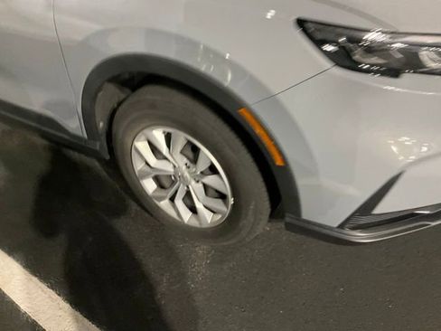 Used 2023 Honda CR-V LX image 3