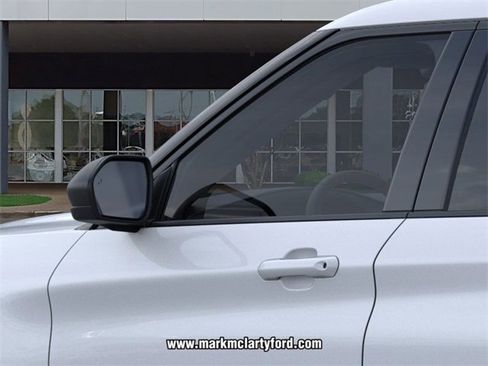 New 2026 Ford Explorer Active image 20