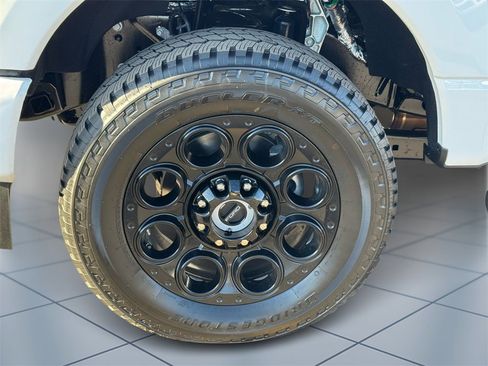 New 2026 Ford F250 Lariat w/ Black Appearance Package image 5
