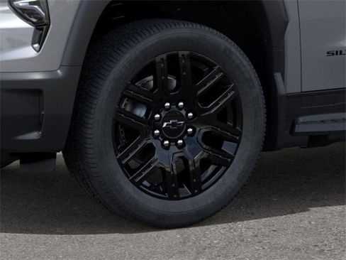 New 2026 Chevrolet Silverado EV LT w/ Plus Package image 9