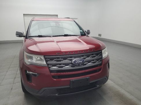 Used 2019 Ford Explorer XLT w/ Equipment Group 202A FWD image 14