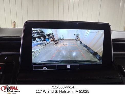 Used 2021 Chevrolet Suburban RST w/ Rear Media and Nav Package AWD/4WD image 19
