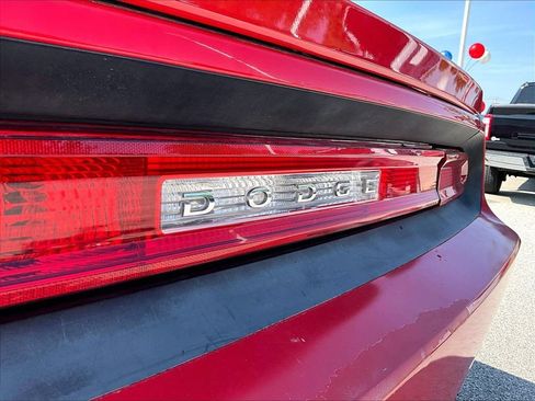 Used 2009 Dodge Challenger R/T RWD image 9