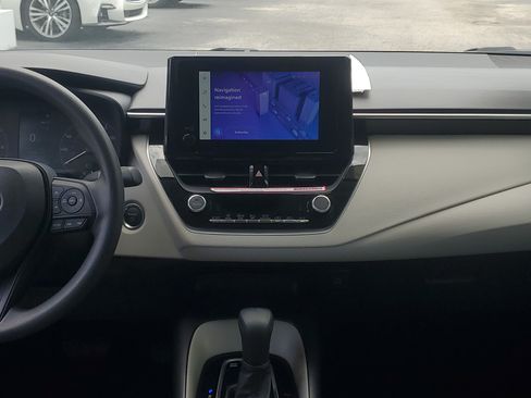 Certified 2023 Toyota Corolla LE w/ LE Convenience Package FWD image 17