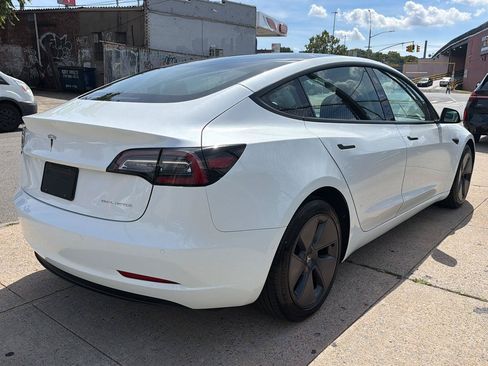 Used 2022 Tesla Model 3 Long Range AWD/4WD image 6