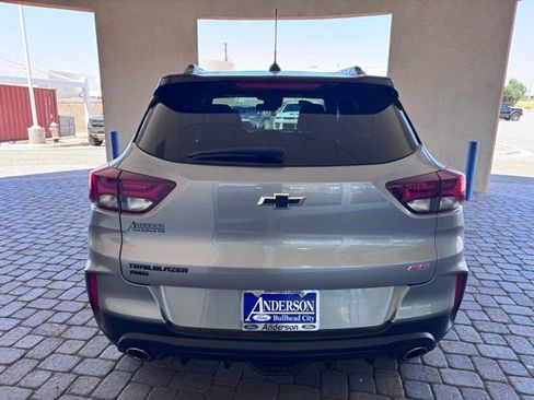 Used 2023 Chevrolet TrailBlazer RS w/ Sun and Liftgate Package AWD/4WD image 4