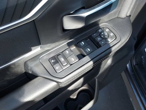 New 2026 RAM 2500 Big Horn AWD/4WD image 19