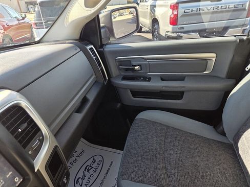 Used 2019 RAM 1500 Classic Warlock w/ Luxury Group image 20