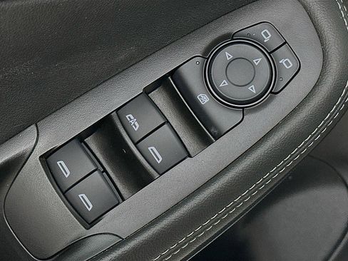 Used 2023 Buick Encore GX Preferred w/ Cold Weather Comfort Package image 18