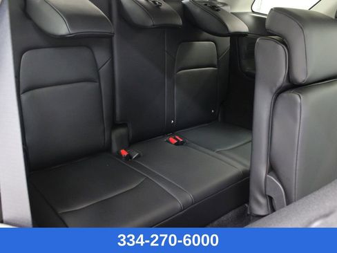 New 2026 Nissan Pathfinder Platinum image 19