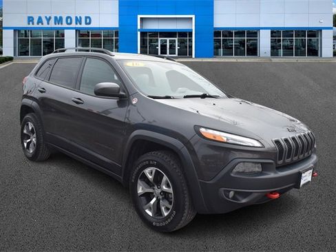 Used 2016 Jeep Cherokee Trailhawk w/ Comfort/Convenience Group image 1