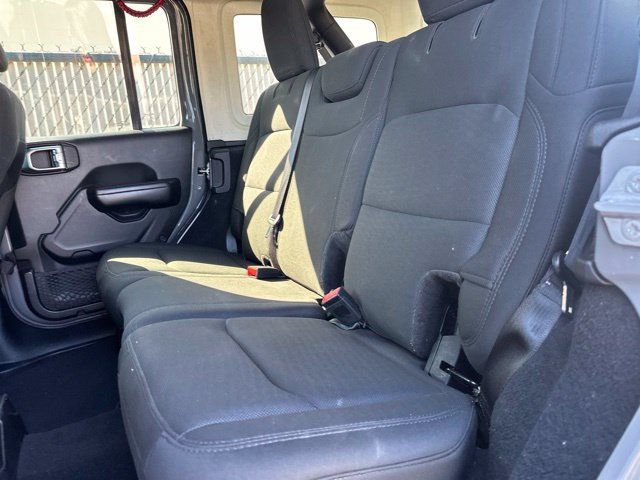 Used 2019 Jeep Wrangler Unlimited Sport S AWD/4WD image 13