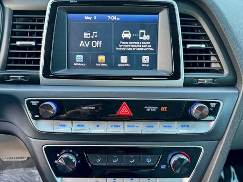 Used 2018 Hyundai Sonata ECO FWD image 17