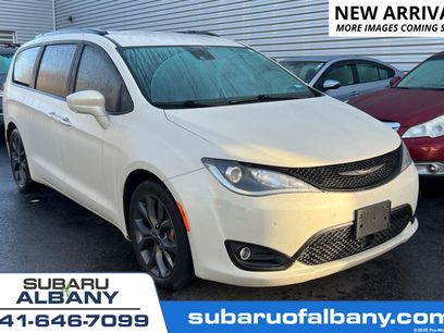 Used 2020 Chrysler Pacifica Touring-L Plus