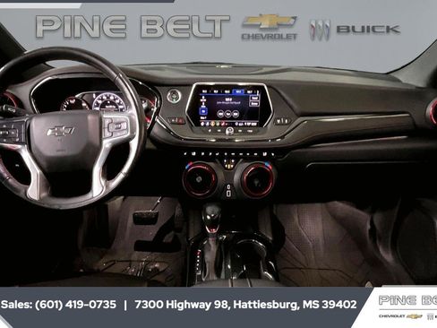 Used 2020 Chevrolet Blazer RS w/ LPO, Floor Liner Package FWD image 13