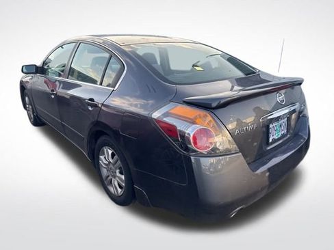 Used 2012 Nissan Altima 2.5 S w/ 20th Anniversary Pkg image 3