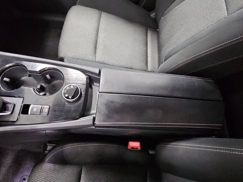 Used 2025 Nissan Rogue SV AWD/4WD image 20