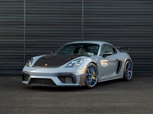 Certified 2023 Porsche 718 Cayman GT4 RS image 1