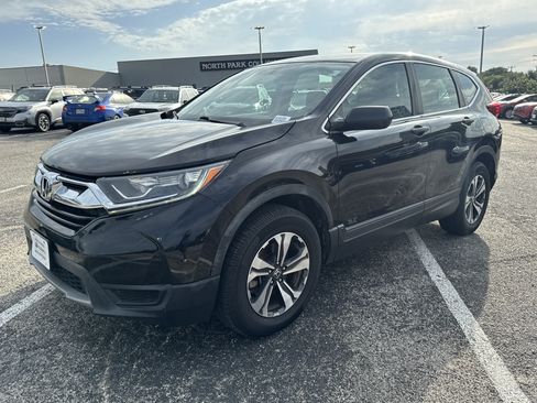 Used 2018 Honda CR-V LX image 10