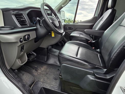 Used 2023 Ford Transit 250 Medium Roof w/ Load Area Protection Package RWD image 9