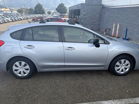 Used 2013 Subaru Impreza 2.0i image 18