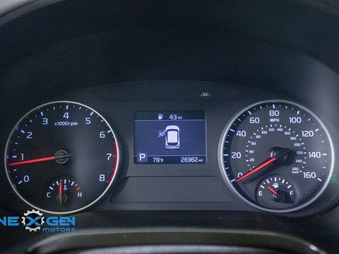 Used 2023 Kia Seltos S w/ Navigation Package AWD/4WD image 16