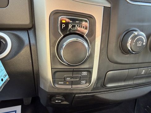 Used 2019 RAM 1500 Classic Warlock AWD/4WD image 25