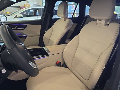 Certified 2025 Mercedes-Benz GLC 350e 4MATIC image 19