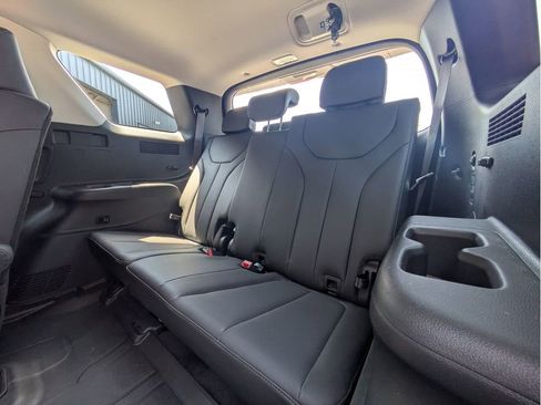 Used 2025 Hyundai Palisade SEL image 27