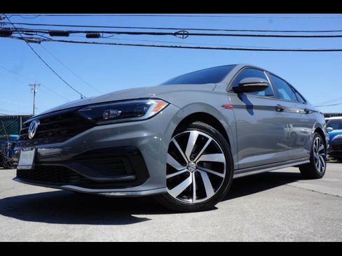 Used 2019 Volkswagen Jetta GLI image 18