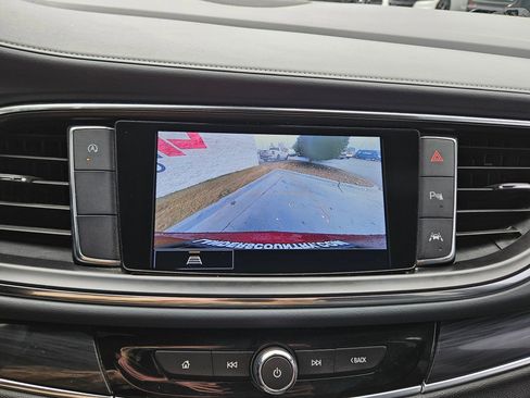 Used 2023 Buick Enclave Essence w/ Experience Buick Package image 32